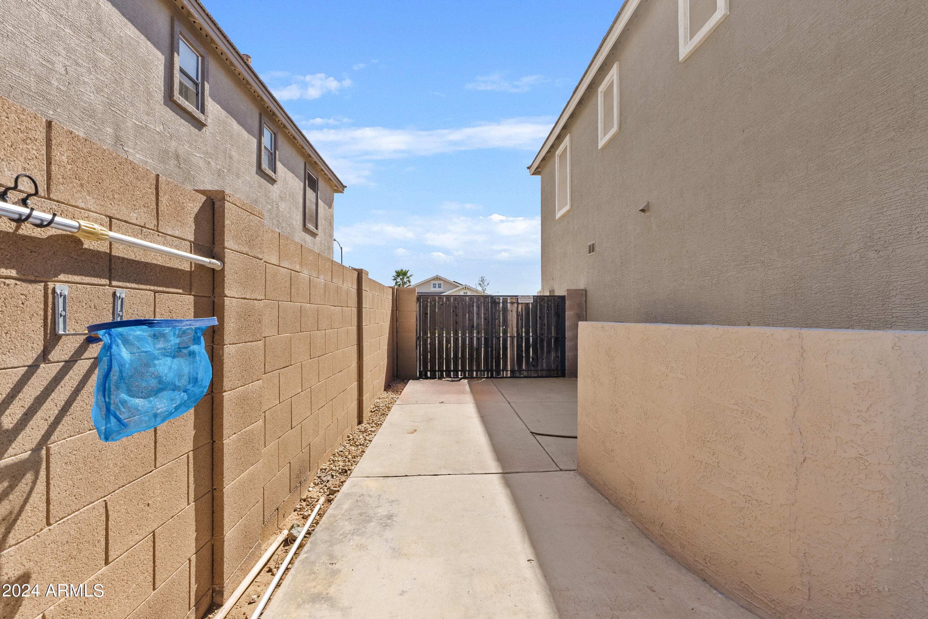 15074 West Bloomfield Road Surprise, AZ 85379 - Photo 36 of 42 DSC04258