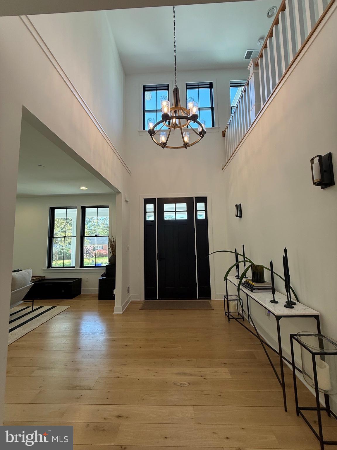 5613 Namakagan Road Bethesda, MD 20816 - Photo 2 of 6 2 story entry foyer