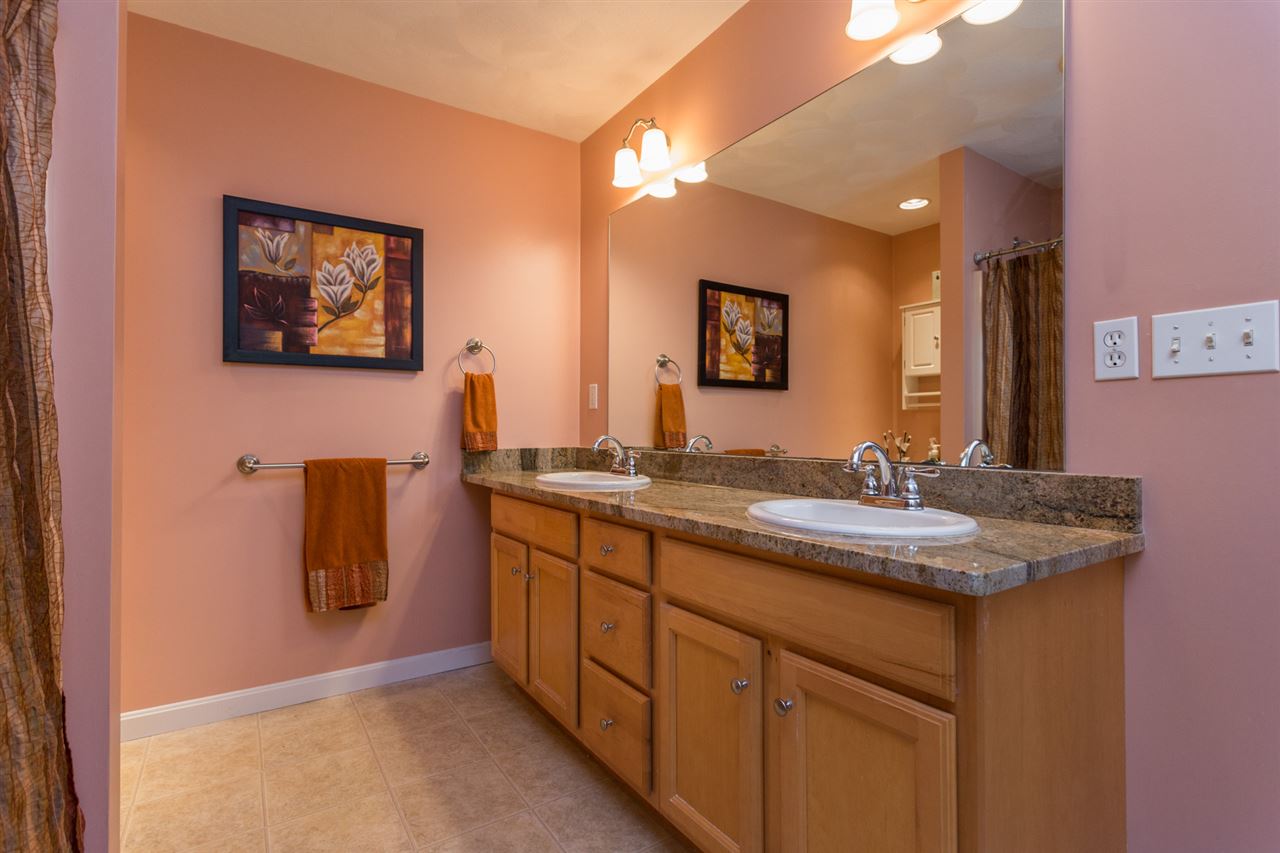 108 Mary Batchelder Road, Unit D Hampton, NH 03842 - Photo 31 of 40 Gallery Image 31