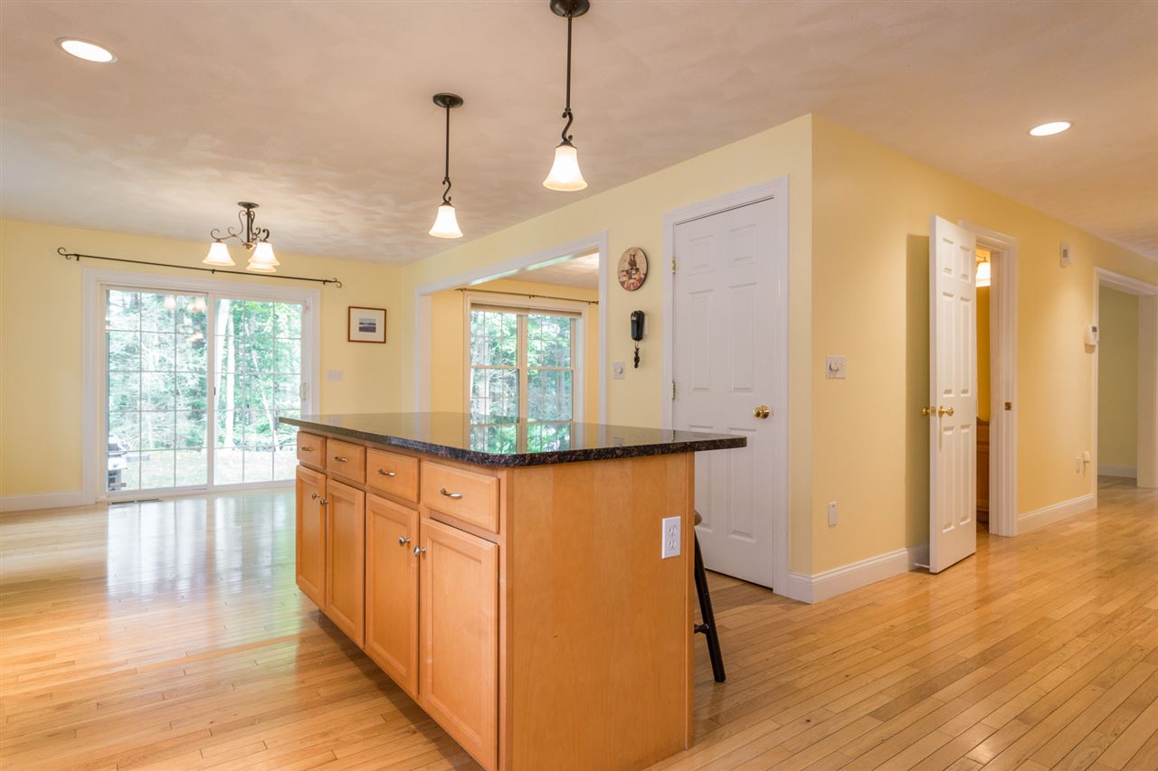 108 Mary Batchelder Road, Unit D Hampton, NH 03842 - Photo 10 of 40 Gallery Image 10