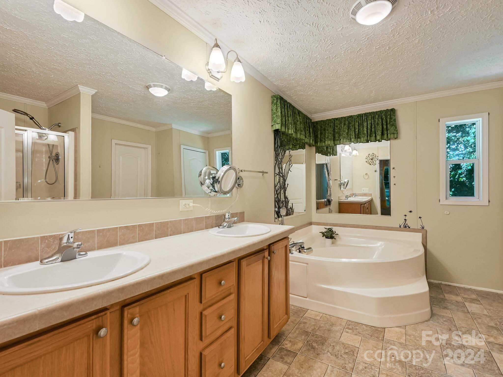 129 Glen View Road Arden, NC 28704 - Photo 14 of 25 Gallery Image 14