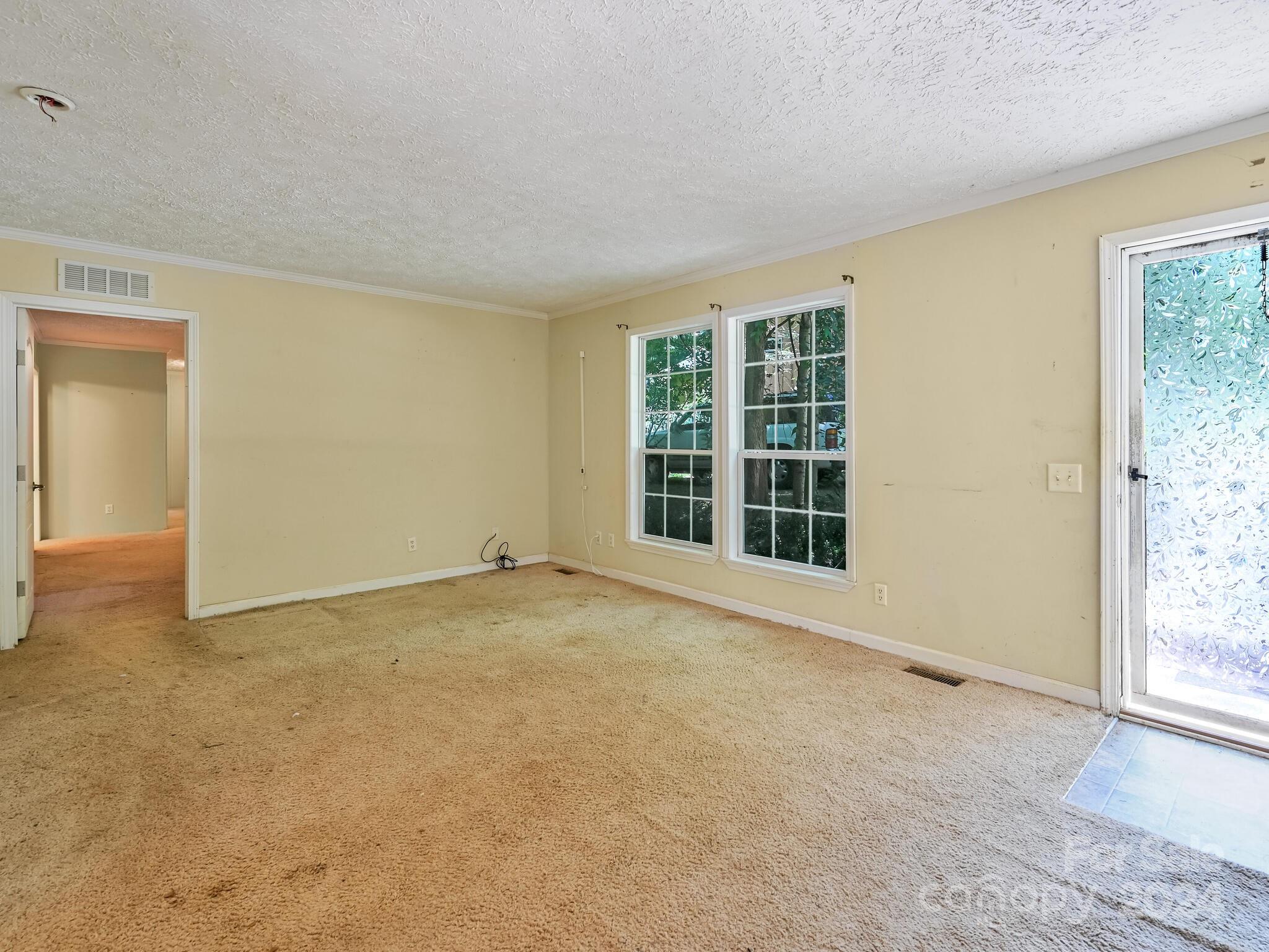 129 Glen View Road Arden, NC 28704 - Photo 19 of 25 Gallery Image 19