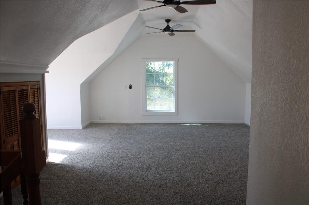 101 North 2 Nd Mullin, TX 76864 - Photo 22 of 34 a view of a livingroom with a window