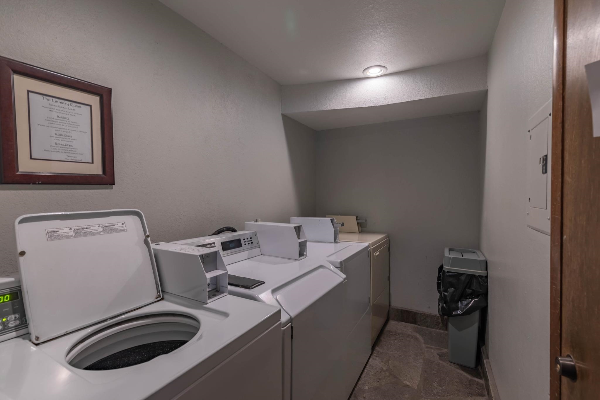 152 Viewpoint Road, Unit 105 Mammoth Lakes, CA 93546 - Photo 23 of 29 a utility room with dryer and washer