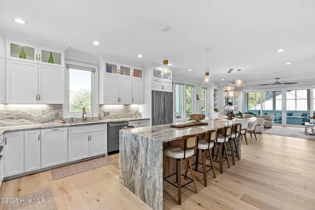 $1,800,000 | 434 Settlers Lane, Kure Beach, NC 28449