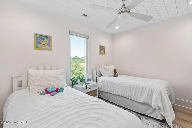 $1,800,000 | 434 Settlers Lane, Kure Beach, NC 28449