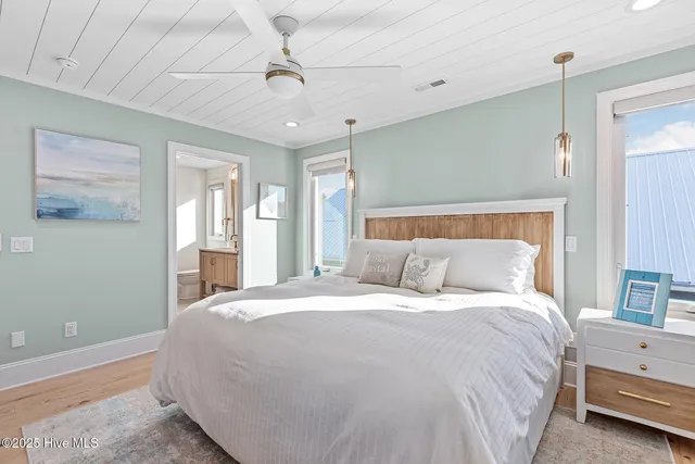 $1,800,000 | 434 Settlers Lane, Kure Beach, NC 28449