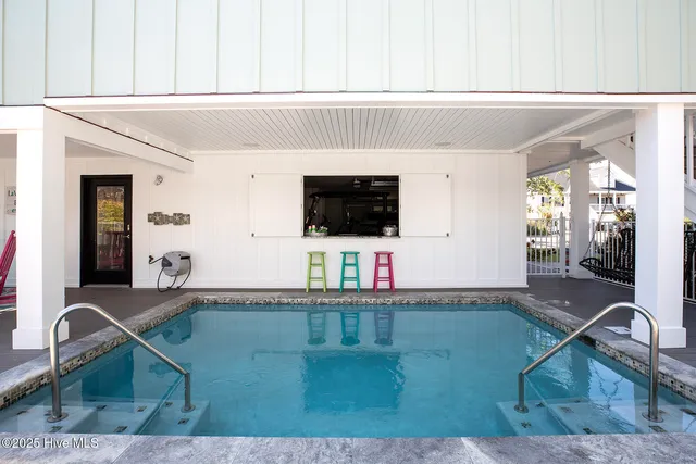 $1,800,000 | 434 Settlers Lane, Kure Beach, NC 28449