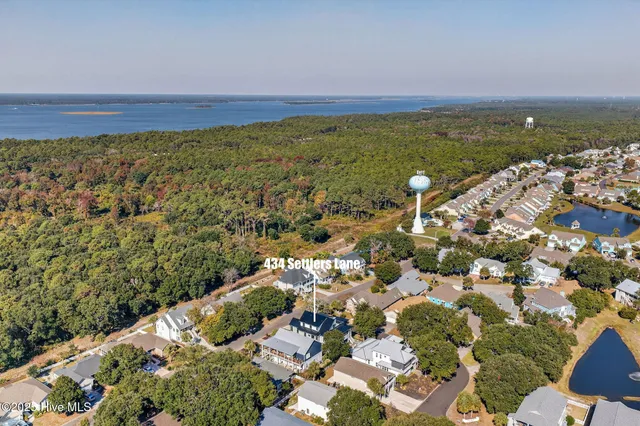 $1,800,000 | 434 Settlers Lane, Kure Beach, NC 28449