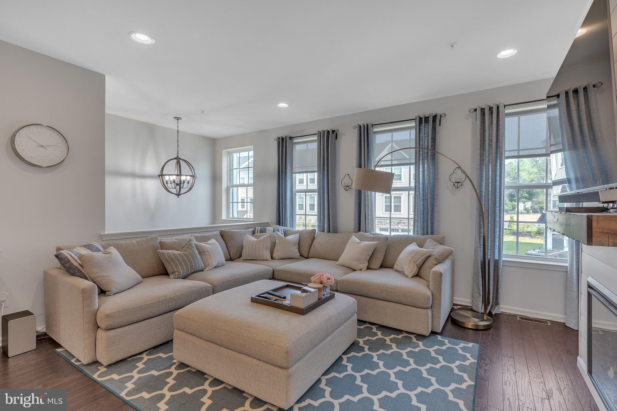 2224 Evin Drive Warrington, PA 18976 - Photo 11 of 29