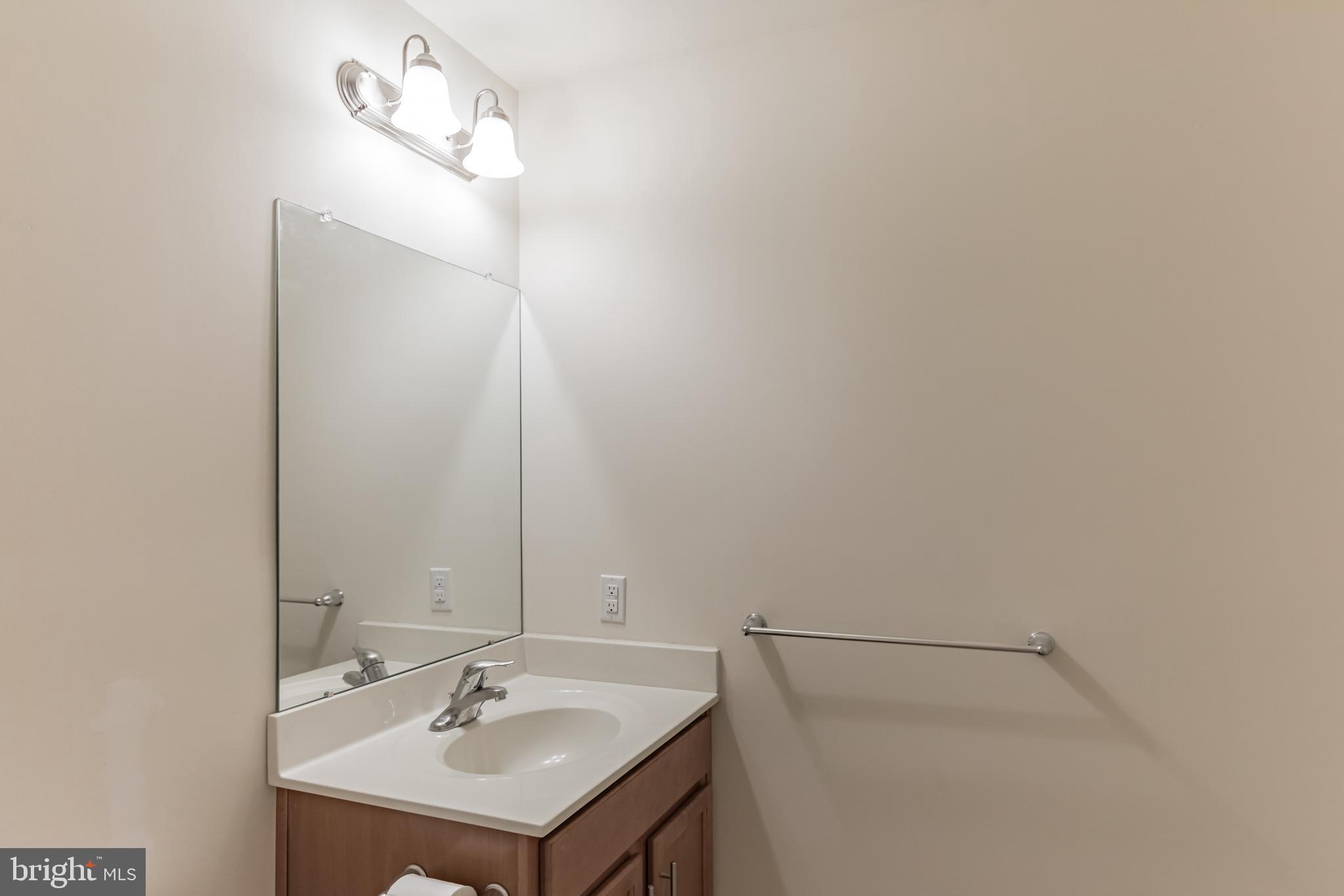 2224 Evin Drive Warrington, PA 18976 - Photo 15 of 29