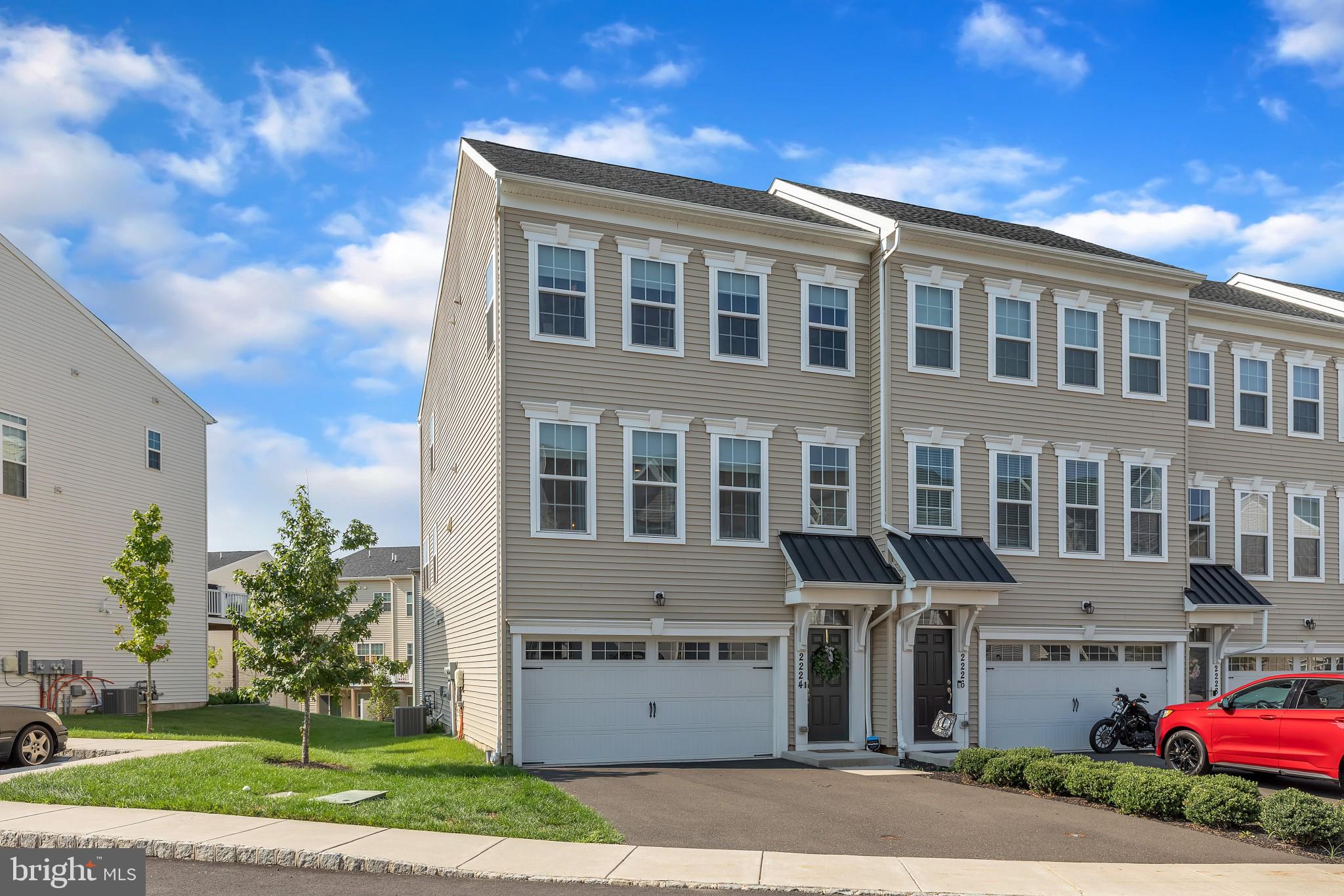 2224 Evin Drive Warrington, PA 18976 - Photo 3 of 29