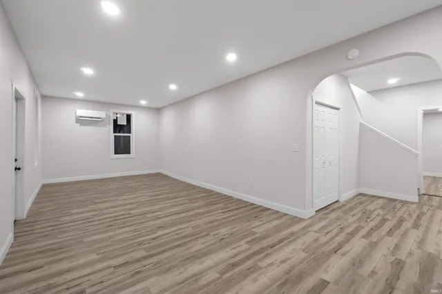 $229,900 | 432 North Main Street, Fairmount, IN 46928