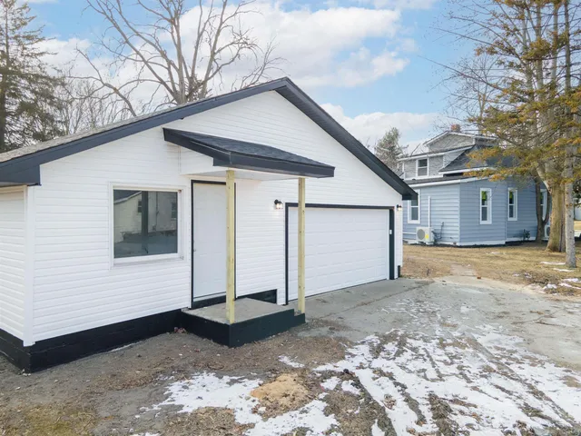 $249,900 | 432 North Main Street, Fairmount, IN 46928