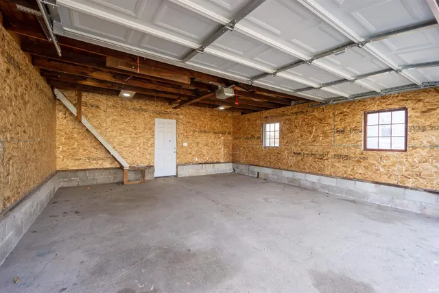 $249,900 | 432 North Main Street, Fairmount, IN 46928