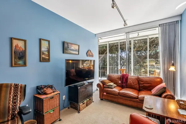$1,350,000 | 1333 Jones Street, Unit 507, San Francisco, CA 94109
