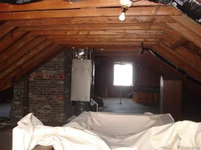 425 Kerby Road Grosse Pointe, MI 48236 - Photo 6 of 24 6
