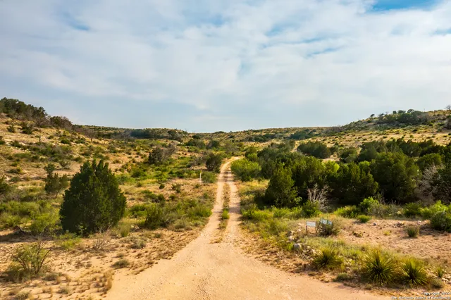 $2,750,000 | 0 Kincaid Road, Ozona, TX 76943