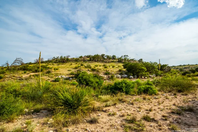 $2,750,000 | 0 Kincaid Road, Ozona, TX 76943