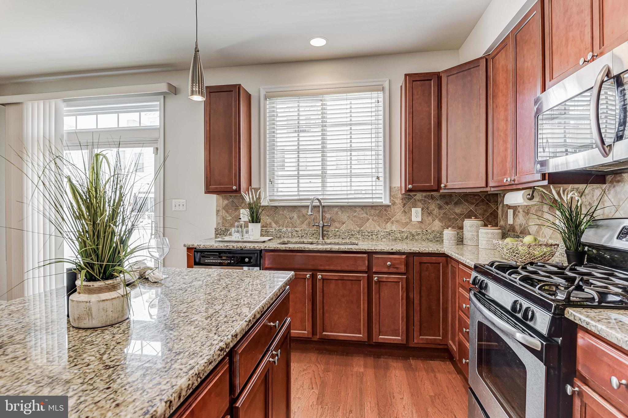 1306 Decatur Street Baltimore, MD 21230 - Photo 20 of 45 Granite Counters