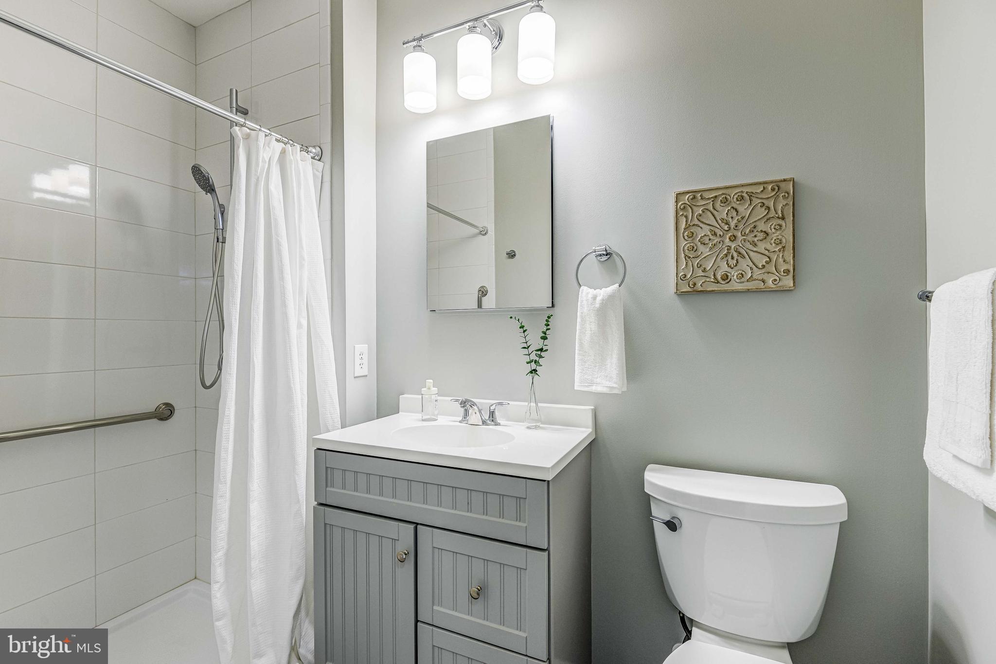 1306 Decatur Street Baltimore, MD 21230 - Photo 7 of 45 Ground Floor Full Bathroom