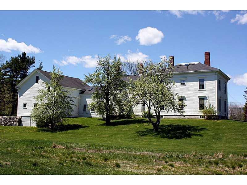 8 Cross Point Road Edgecomb, ME 04556 - Photo 4 of 33 Exterior Back.