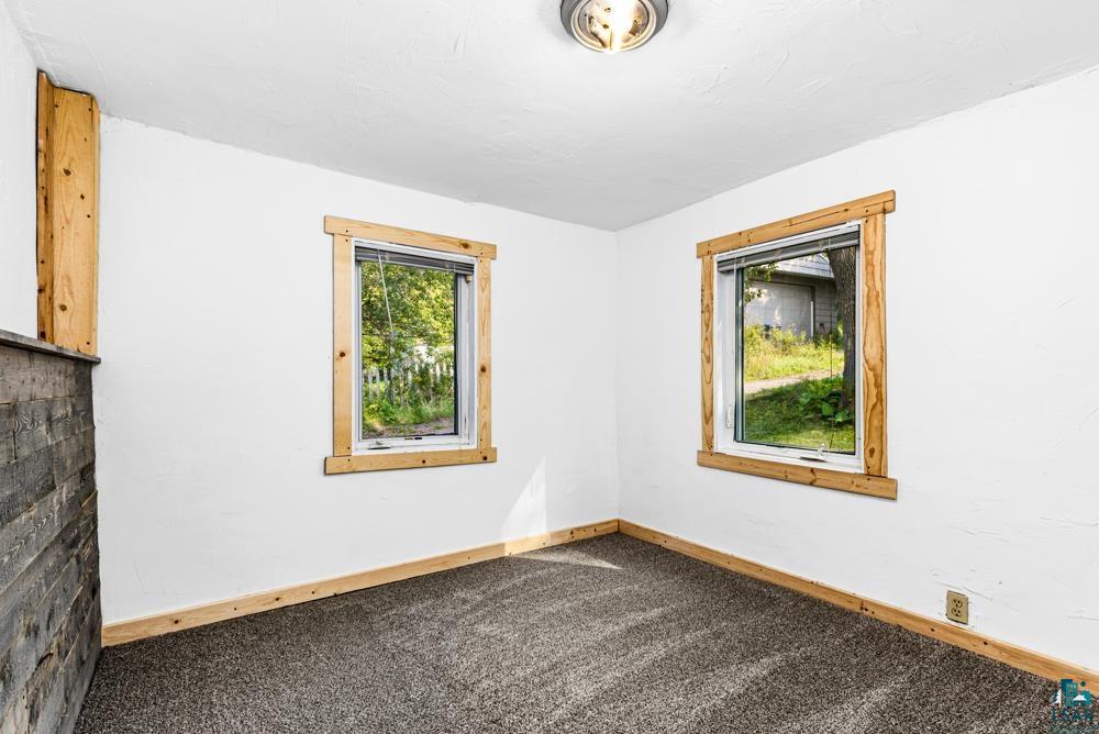 114 West Lemon Street Duluth, MN 55811 - Photo 12 of 15