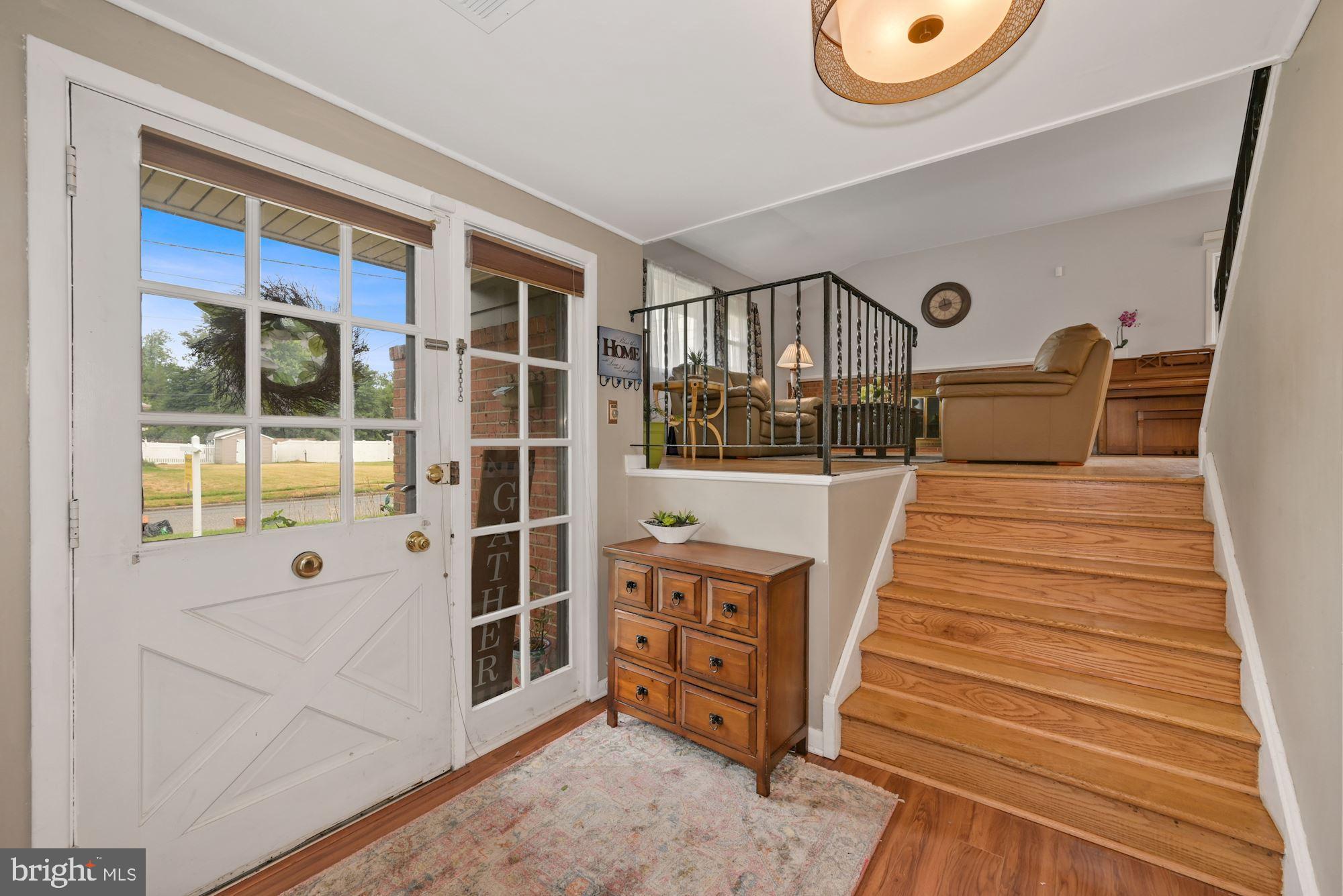 805 Richard Road Cherry Hill, NJ 08034 - Photo 5 of 32