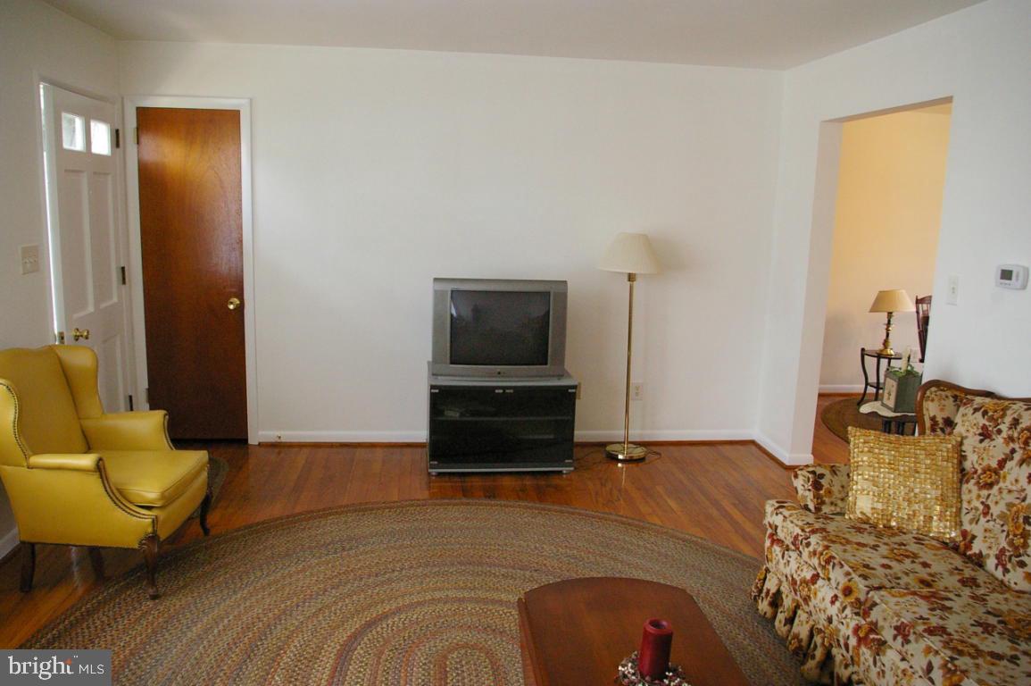 506 Brandywine Road Lancaster, PA 17603 - Photo 4 of 32 Gallery Image 4