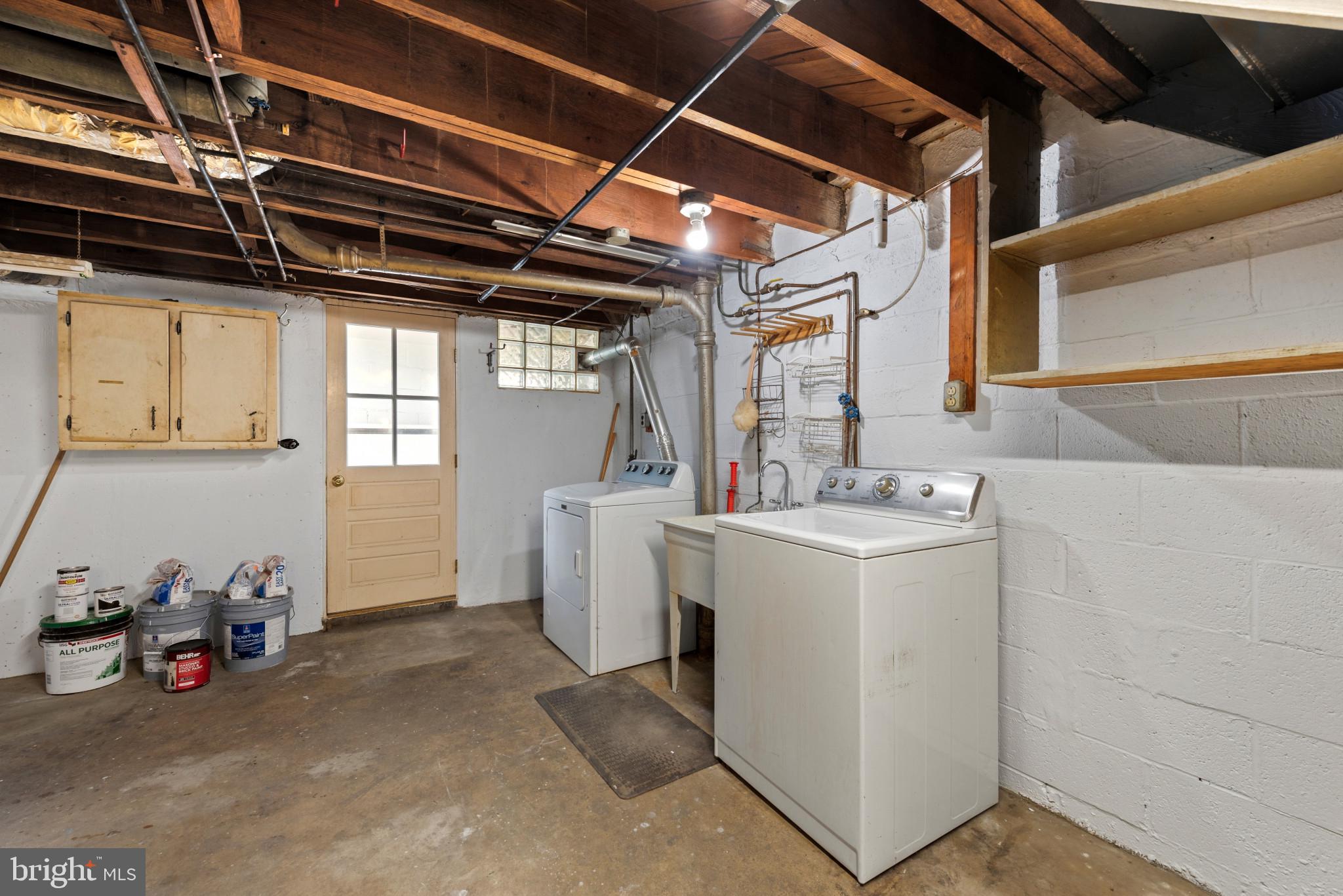 2207 Hawthorne Road Baltimore, MD 21220 - Photo 31 of 39