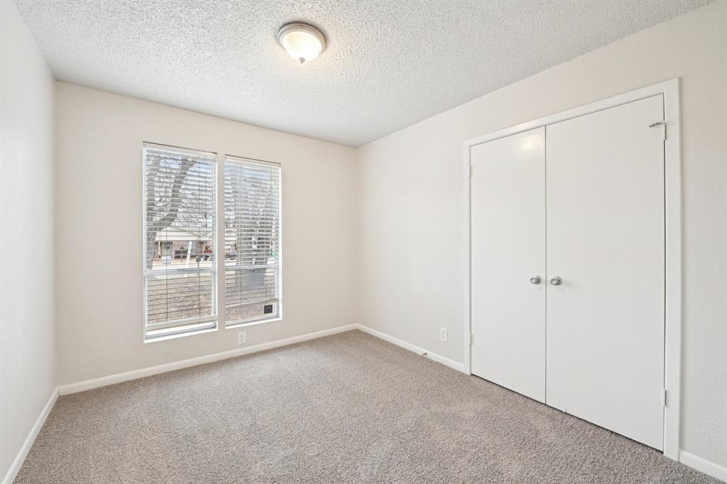 1209 Pin Oak Drive Denton, TX 76209 - Photo 12 of 27