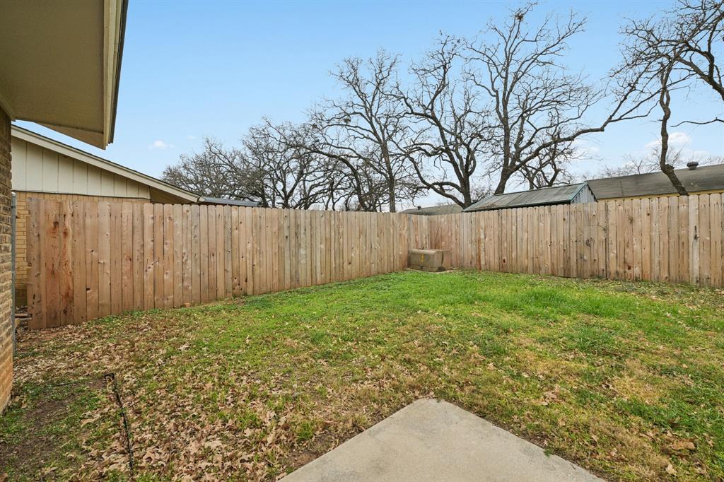 1209 Pin Oak Drive Denton, TX 76209 - Photo 22 of 27