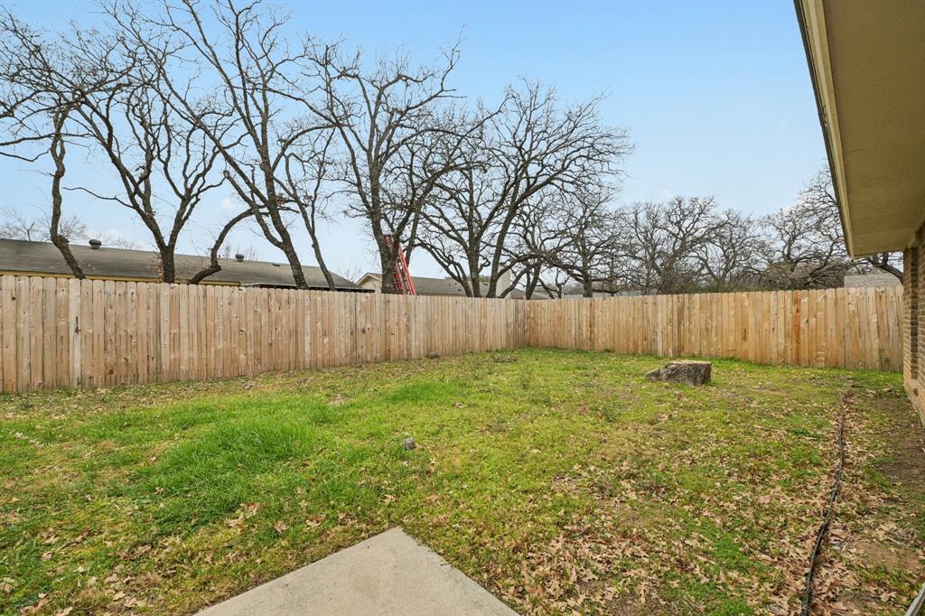 1209 Pin Oak Drive Denton, TX 76209 - Photo 23 of 27