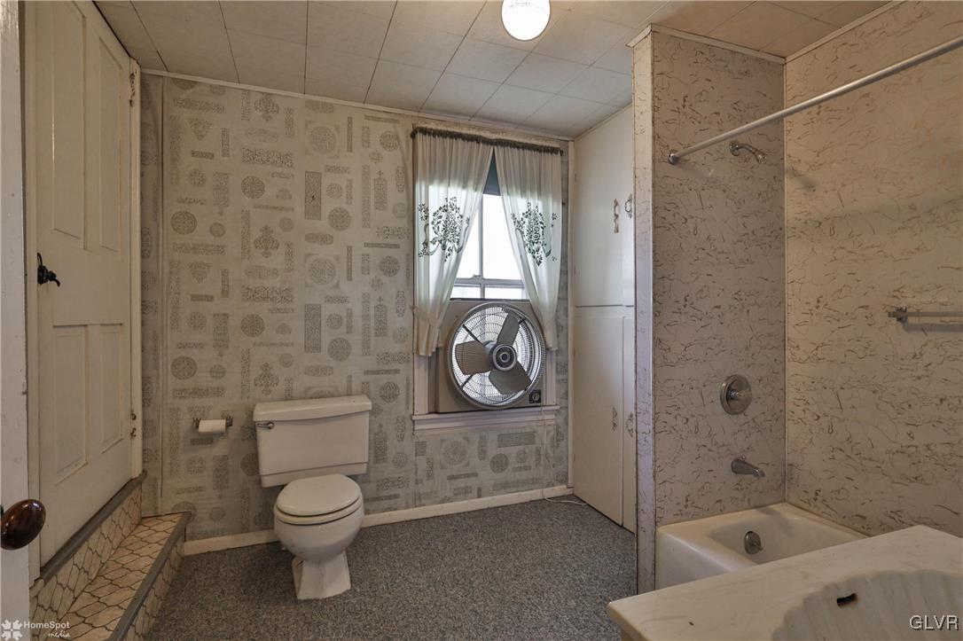 15843 East Kutztown Road Mertztown, PA 19539 - Photo 15 of 28