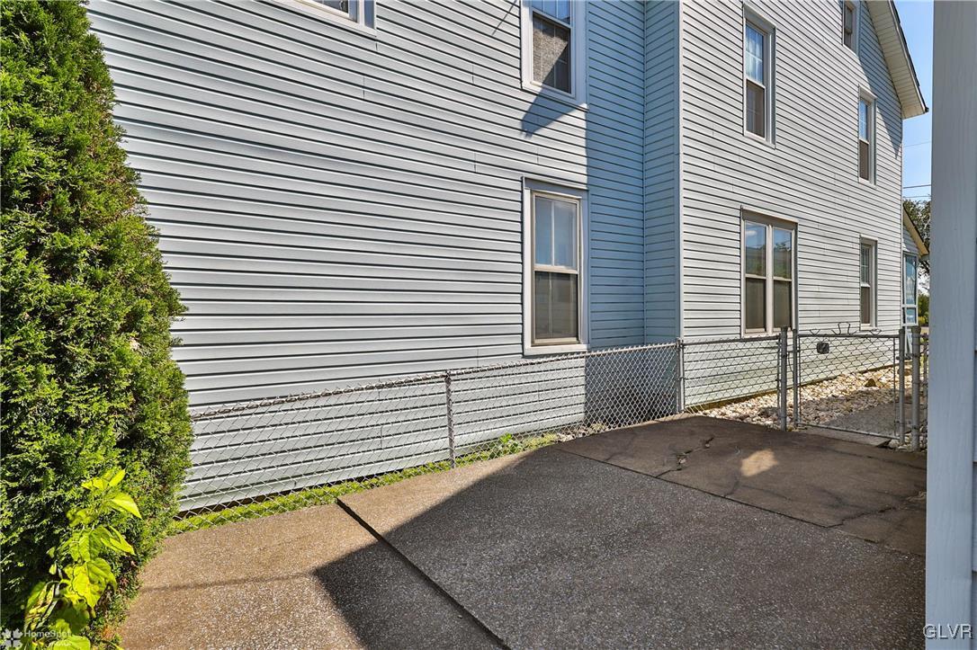 15843 East Kutztown Road Mertztown, PA 19539 - Photo 17 of 28