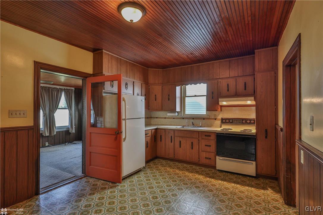 15843 East Kutztown Road Mertztown, PA 19539 - Photo 10 of 28