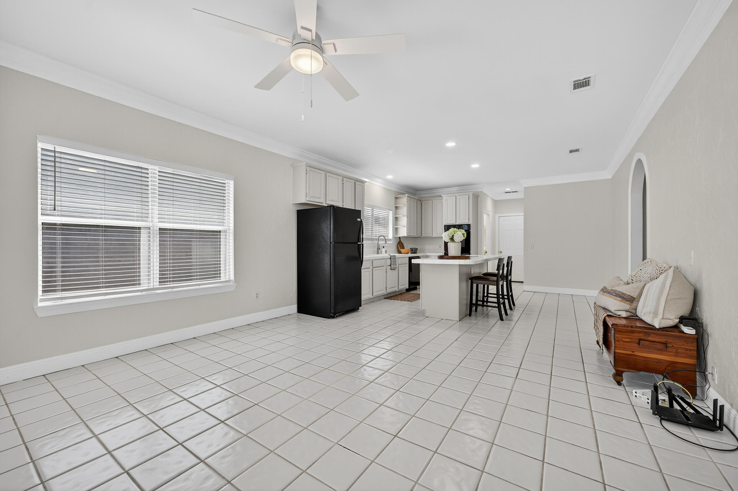 2805 Sam Snead Court Shalimar, FL 32579 - Photo 20 of 56 a living room with furniture and a window