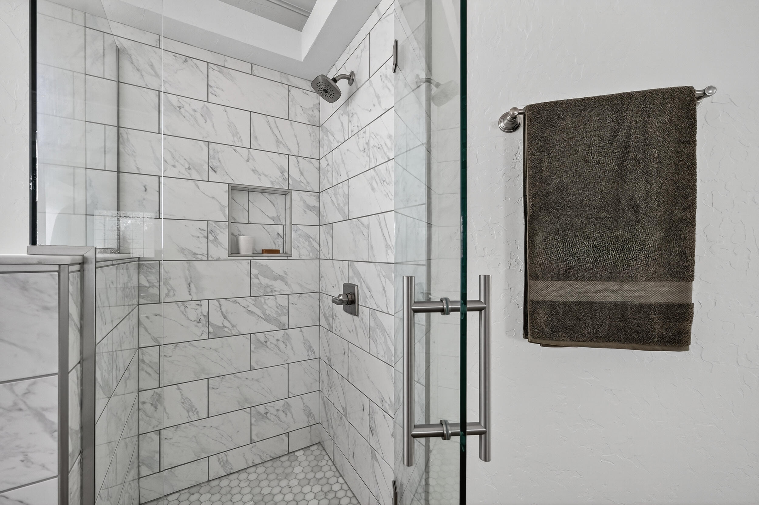 2805 Sam Snead Court Shalimar, FL 32579 - Photo 38 of 56 a bathroom with a shower and a mirror