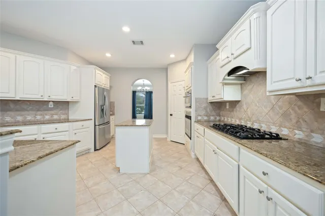 $3,800 | 1402 Chaparral Crossing, League City, TX 77573