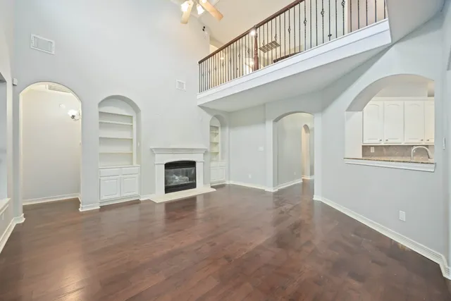 $3,800 | 1402 Chaparral Crossing, League City, TX 77573