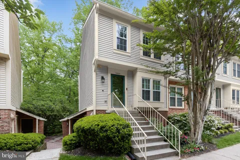 $499,000 | 10525 Englishman Drive, Unit 178, Rockville, MD 20852
