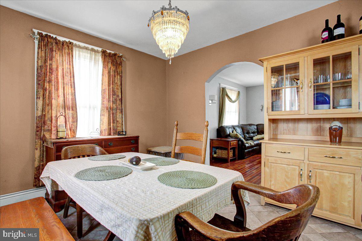 1336 Brooke Boulevard Reading, PA 19607 - Photo 12 of 29 Dining room-china cabinet included with the sale