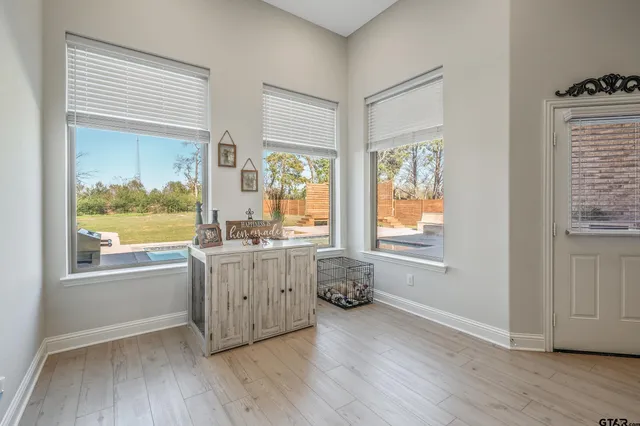 $585,000 | 448 Dalton Road, Canton, TX 75103