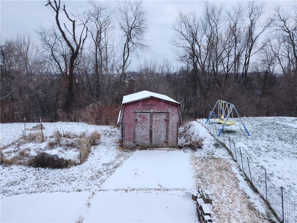 621 3rd Street North Versailles, PA 15137 - Photo 33 of 39