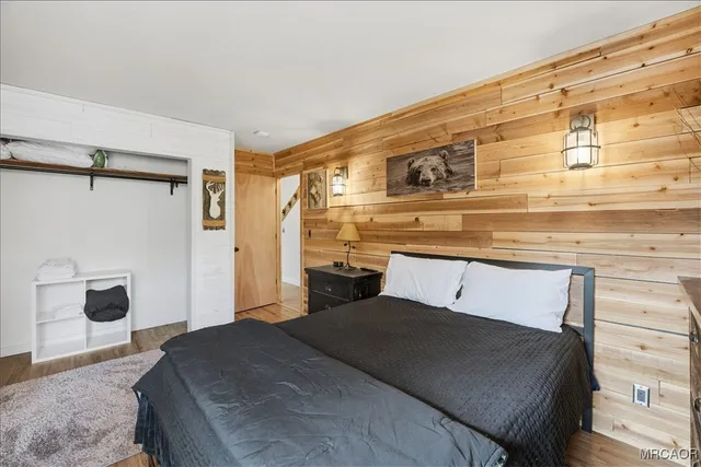 $460,000 | 465 Wabash Avenue, Sugarloaf, CA 92386