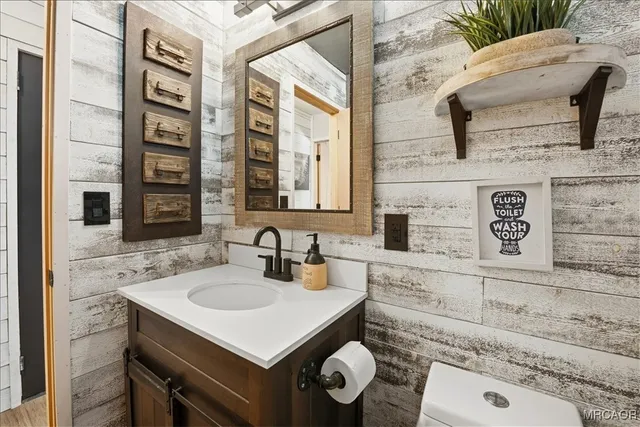 $460,000 | 465 Wabash Avenue, Sugarloaf, CA 92386