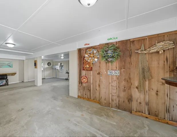 $305,000 | 439 Pompano Street, Bayou Vista, TX 77563