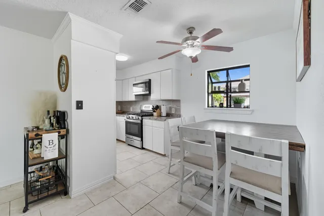 $305,000 | 439 Pompano Street, Bayou Vista, TX 77563