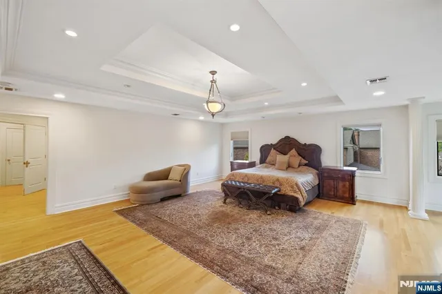 $3,849,000 | 71 Roberts Road, Englewood Cliffs, NJ 07632