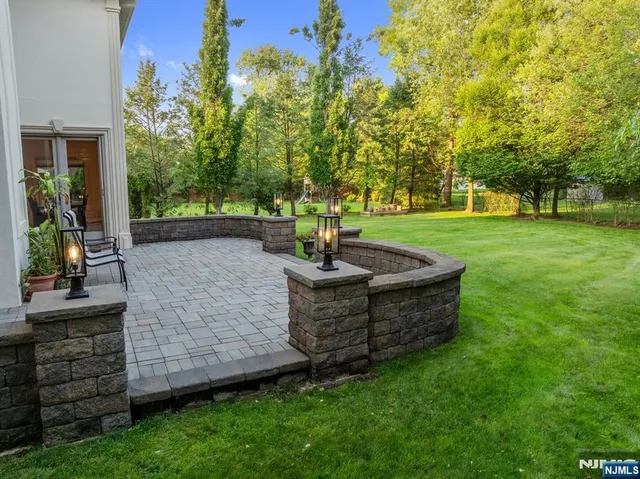 $3,849,000 | 71 Roberts Road, Englewood Cliffs, NJ 07632